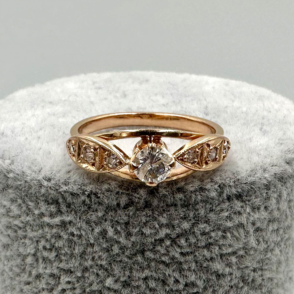 Бриллиантовое кольцо, 585 проба